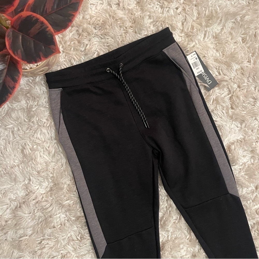 Men’s Division Jogger Pants NWT